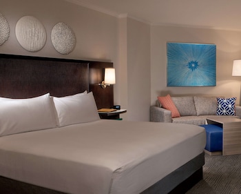 Room, 1 King Bed (Disney Springs View)
