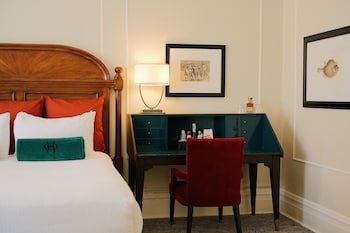 Premium Room (Classic)