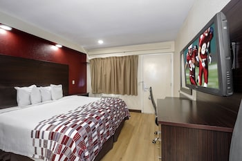Standard Room, 1 King Bed, Non Smoking