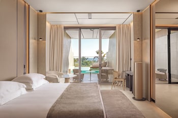 Junior Suite Upper Floor, Sea View, with Private Pool