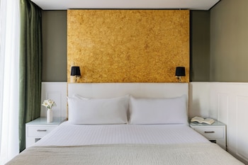 Premium Room Connected