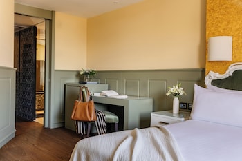 Two Bedroom Suite Red Level