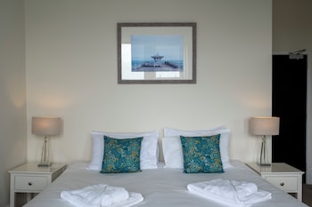 Double Room, Inland View