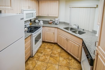 1 Bedroom, 1 Bath