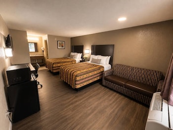 Standard Room, 2 Double Beds, Smoking