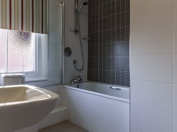 Standard Double or Twin Room, City View