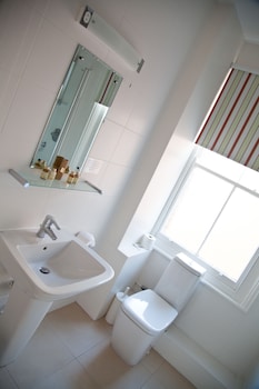 Standard Double or Twin Room, City View