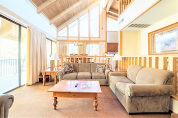 Condo, 2 Bedrooms (Lake Shore, Non-AC)