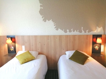 Standard Room, 2 Twin Beds