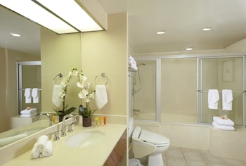 Club Studio Suite, 1 King Bed