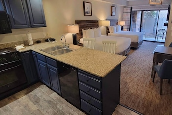 Junior Suite, 2 Queen Beds