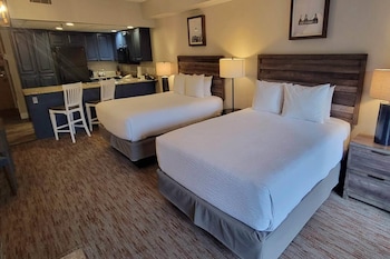 Junior Suite, 2 Queen Beds