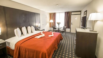 Standard Room, 1 King Bed