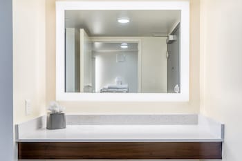 Standard Room, 2 Queen Beds, Ocean View