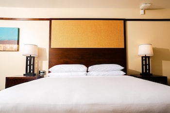 Deluxe Suite, 1 King Bed, Non Smoking