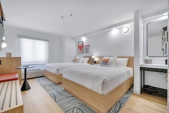 Standard Room, 2 Queen Beds