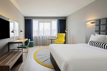 Superior Room, 1 King Bed