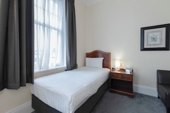 Classic Single Room
