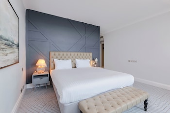 Deluxe Double Suite with View