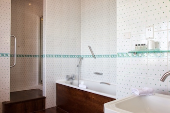 Classic Single Room