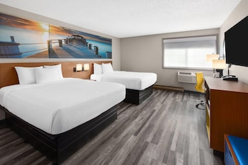 Room, 2 Queen Beds, Non Smoking (Third Floor)