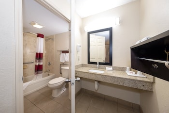 Deluxe Room, 2 Double Beds, Accessible, Smoking