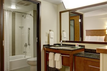 Room, 1 King Bed, Accessible, Bathtub