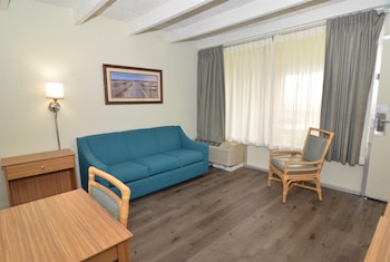 Suite, 2 Queen Beds, Non Smoking, Ocean View