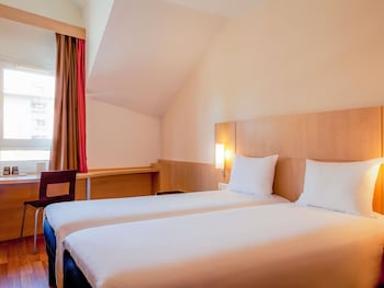 Standard Room, 2 Twin Beds