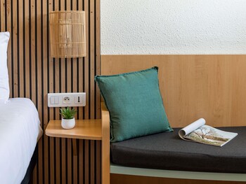 Deluxe Room, 1 Double Bed, River View
