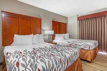 Suite, 2 Queen Beds, Accessible, Non Smoking (Roll-In Shower)