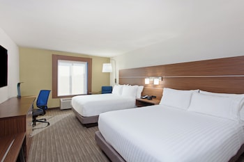Standard Room, 2 Queen Beds (Walk-In Shower)