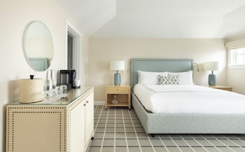 Superior Cottage, 1 King Bed