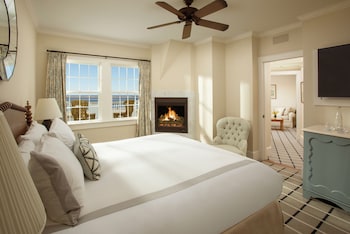 Ocean View Main Inn Suite