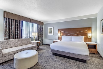 Room, 1 King Bed, Non Smoking, Corner