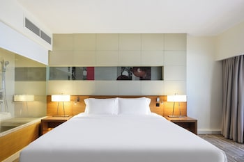 Superior Suite, 1 King Bed (Club)