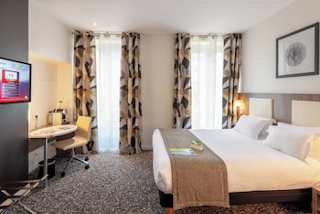 Premium Room, 1 Queen Bed