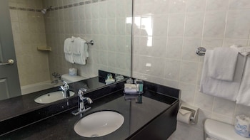 Standard Suite, 1 Bedroom, Kitchen, Corner