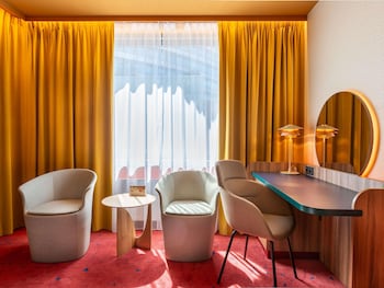Superior Room, 1 Queen Bed