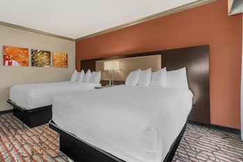 Standard Room, 2 Queen Beds, Non Smoking, Patio