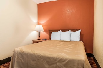 Standard Room, 2 Double Beds, Non Smoking