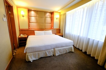 Standard Studio - King Bed