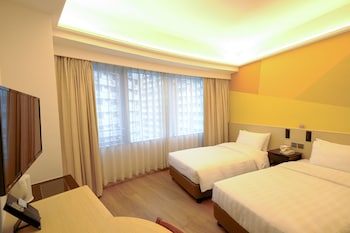 Pacific Grand - Twin Bed