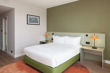 Double Room, 1 Queen Bed