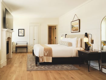 Junior Suite, Accessible (Rosecliff)