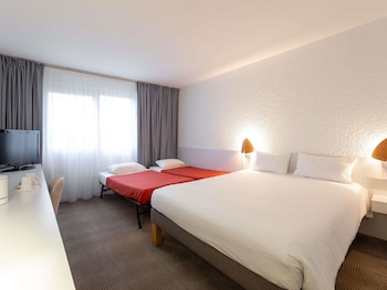 Standard Room, Multiple Beds