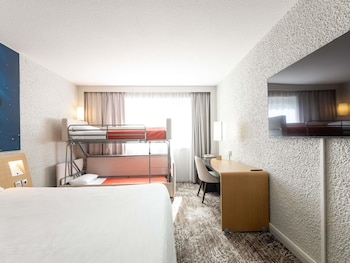 Standard Room, Multiple Beds