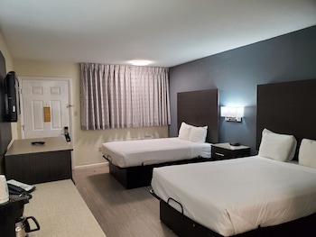 Double Room, 2 Double Beds, Smoking