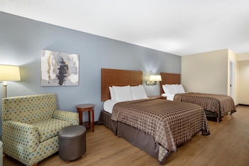 Standard Room, 2 Double Beds, Non Smoking, Refrigerator & Microwave