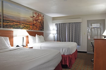 Standard Room, 2 Double Beds, Non Smoking